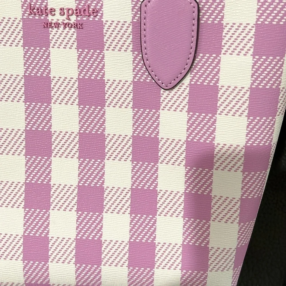 kate spade has tags
